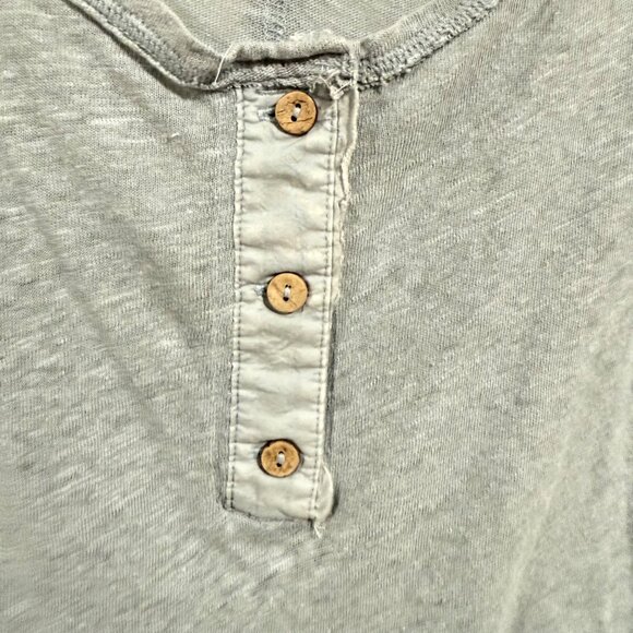 Free People We the Free Grand Slam Henley Size M NWOT Gray and Heather Gray Blue - Picture 3 of 9